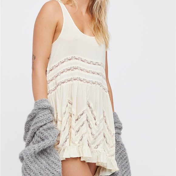 Free People Tops - Only worn once free people tunic!! Cute! Free People Tops - Only worn once free people tunic!! Cute!